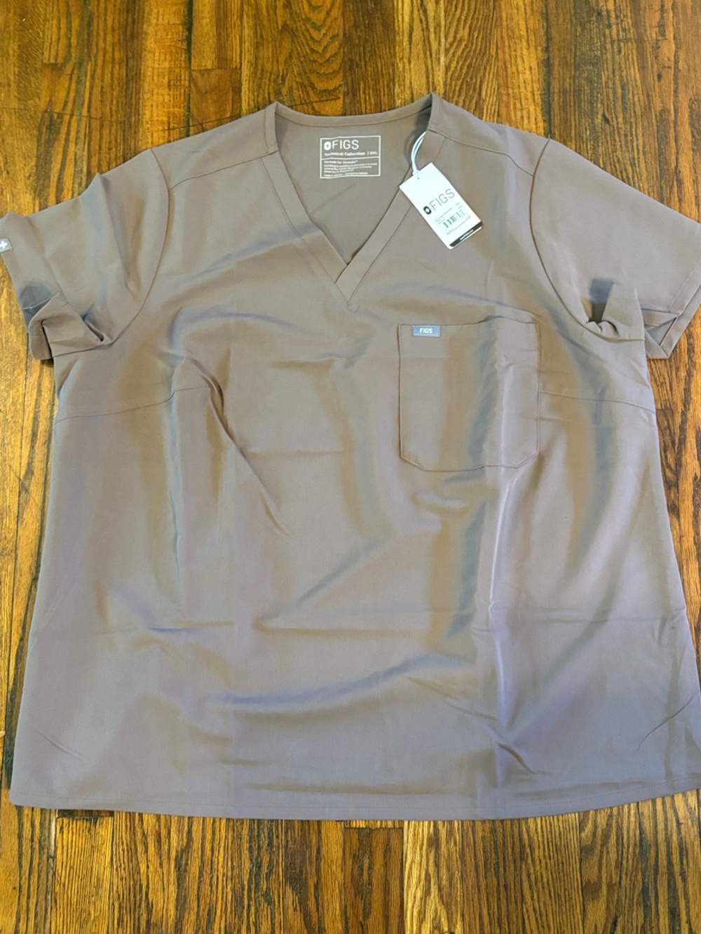 🎉NWT! Figs Women's  Catarina One Pocket V-Neck Scrub Top in Light Brown!